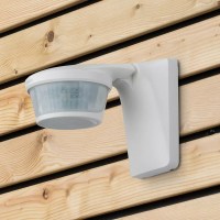 o29344v3_theLuxa_P_WH_nnPI